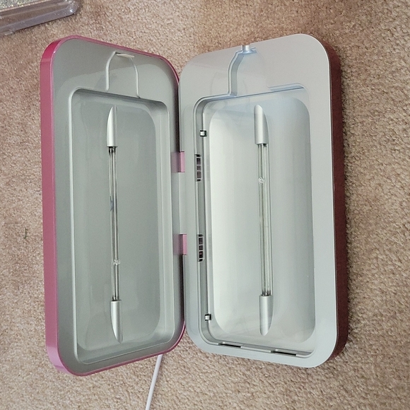 PhoneSoap 3 Sanitizer - Picture 4 of 8